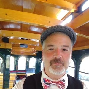 Meet your Posher, Charles